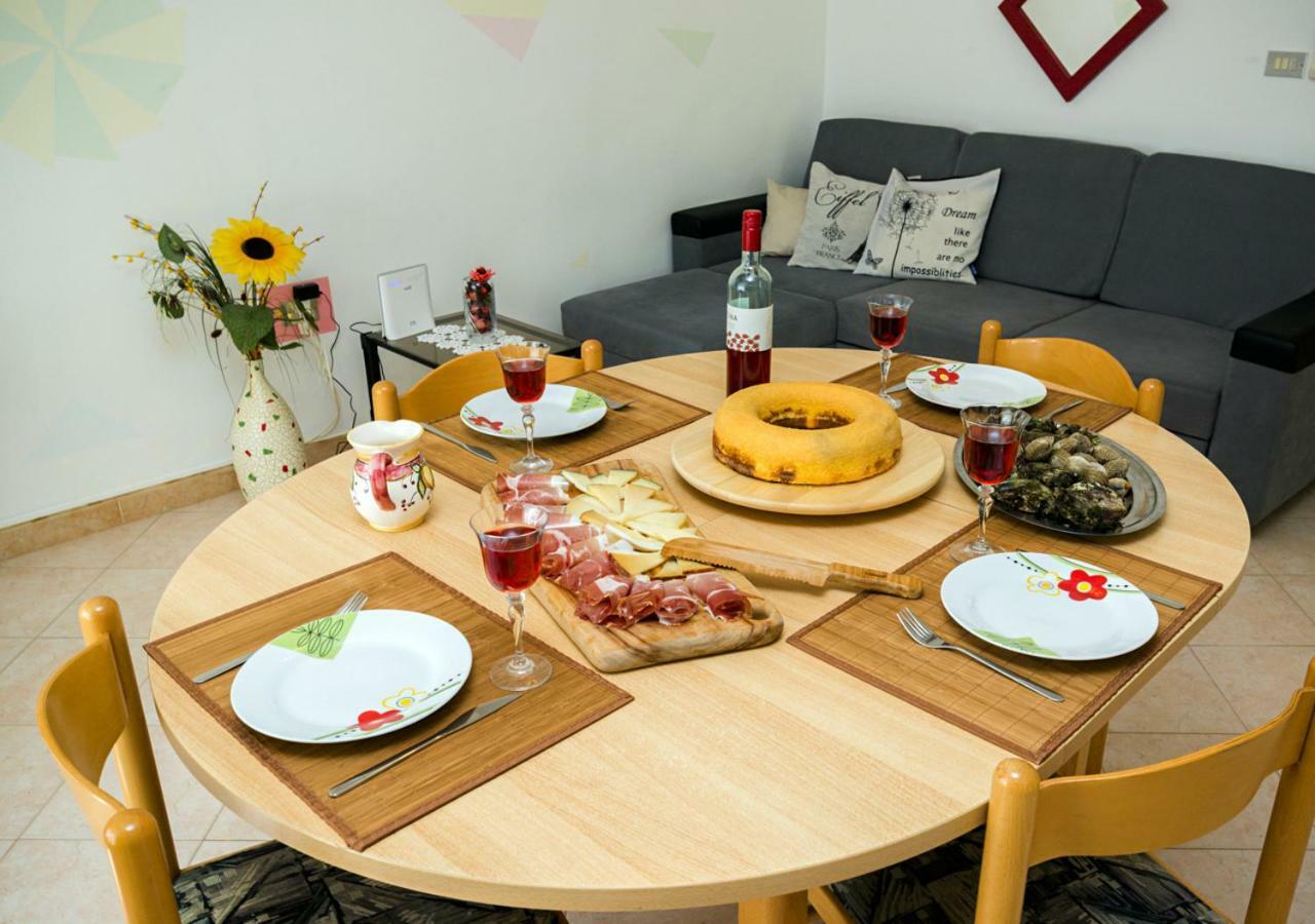 Apartment Dora อูมัค ภายนอก รูปภาพ