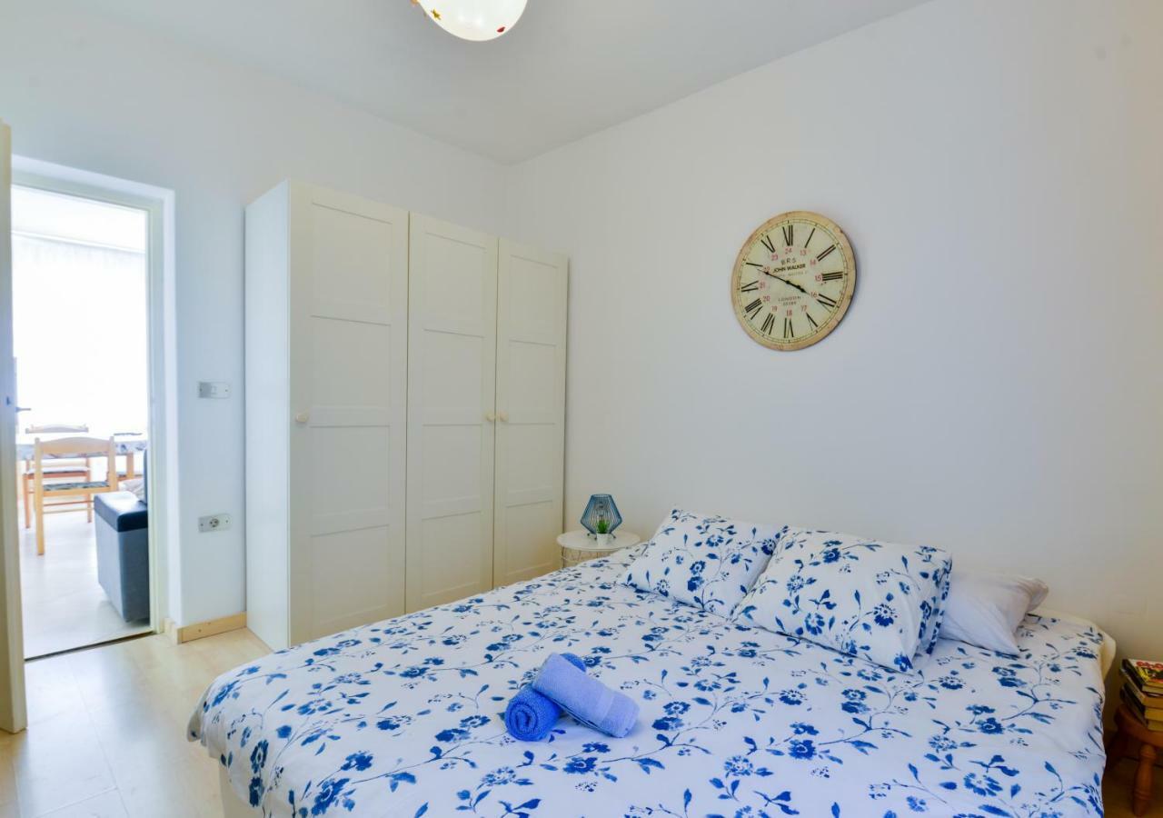 Apartment Dora อูมัค ภายนอก รูปภาพ
